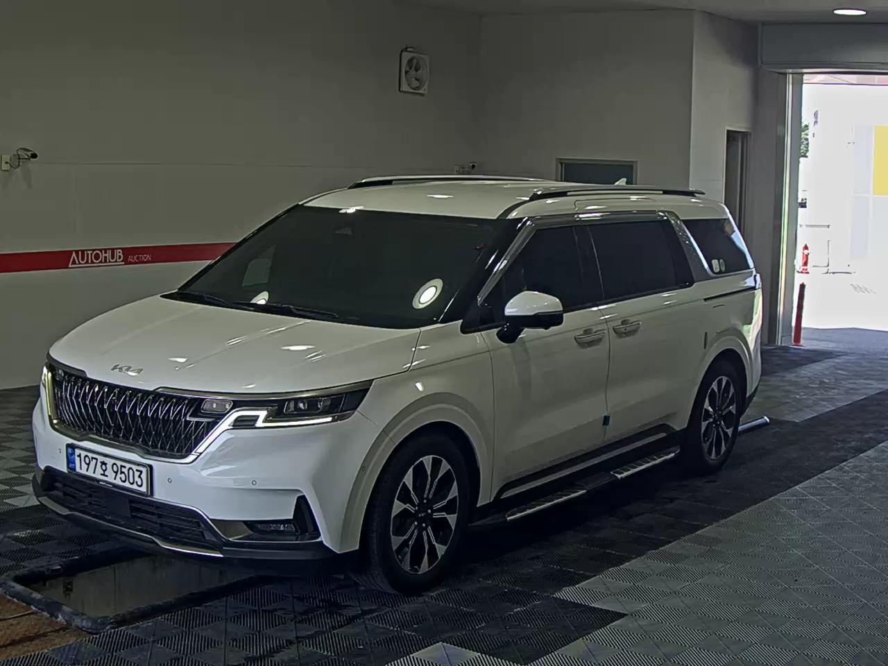 KIA CARNIVAL (KA4)