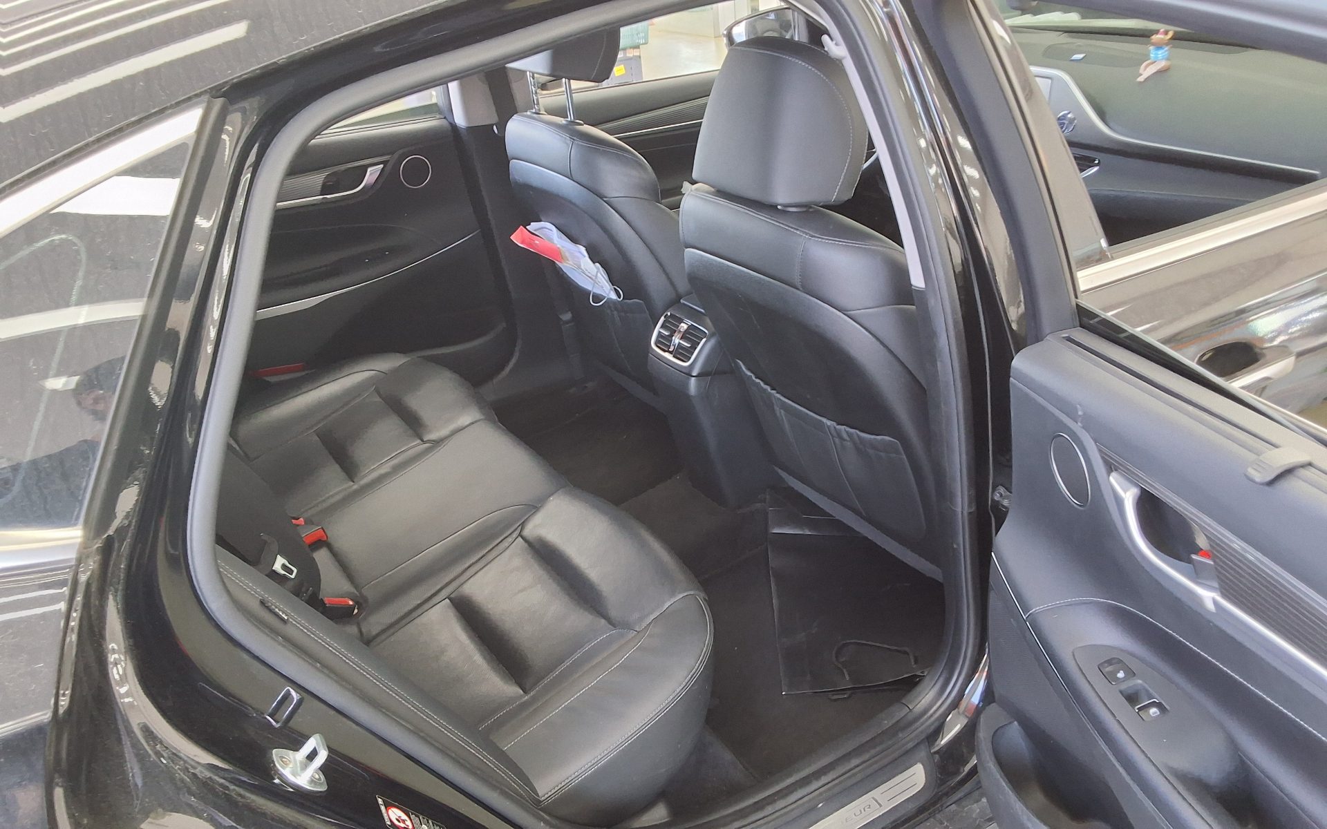 2018 - hyundai grandeur