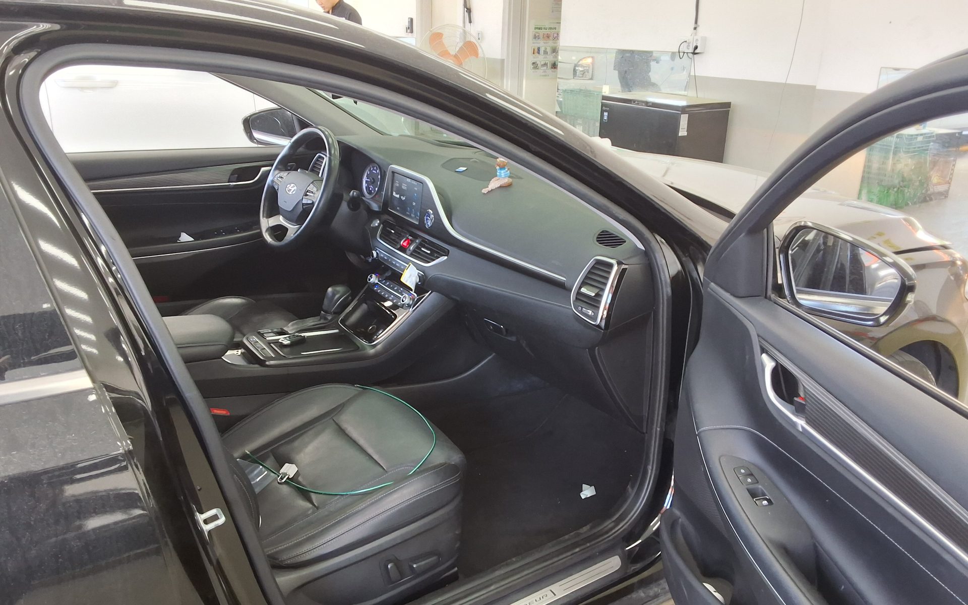 2018 - hyundai grandeur