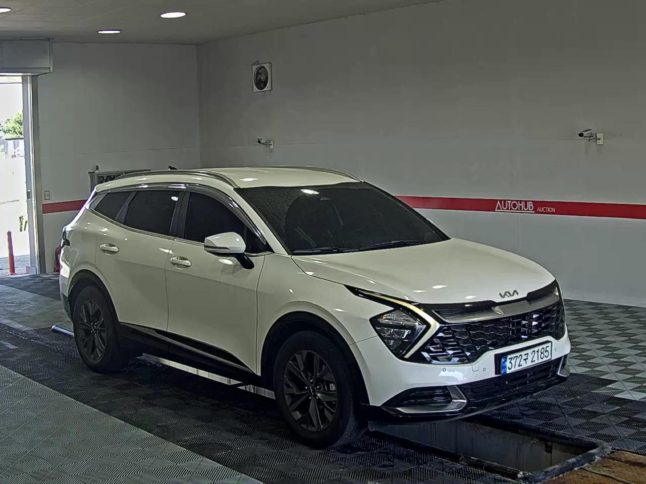 2023 - kia sportage
