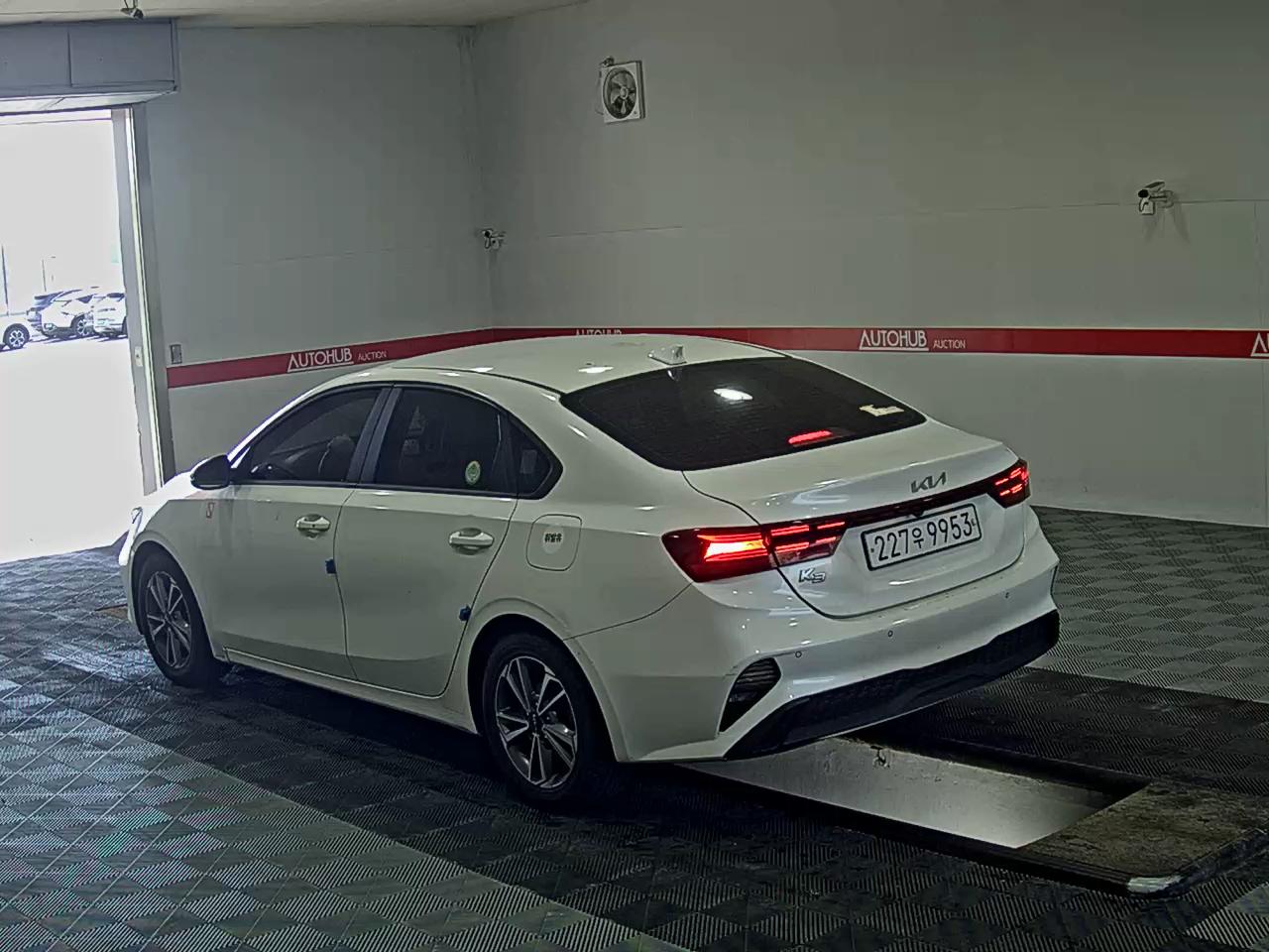 2022 - kia k3