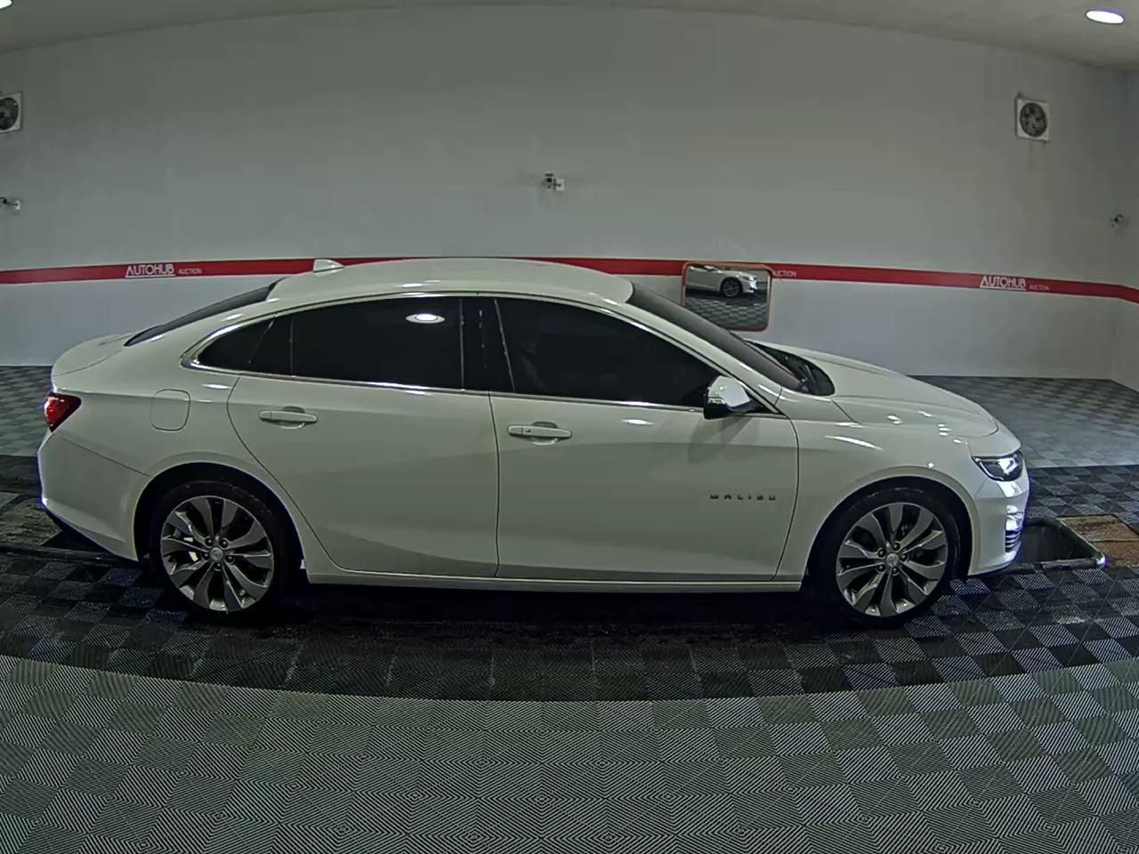 2021 - chevrolet malibu