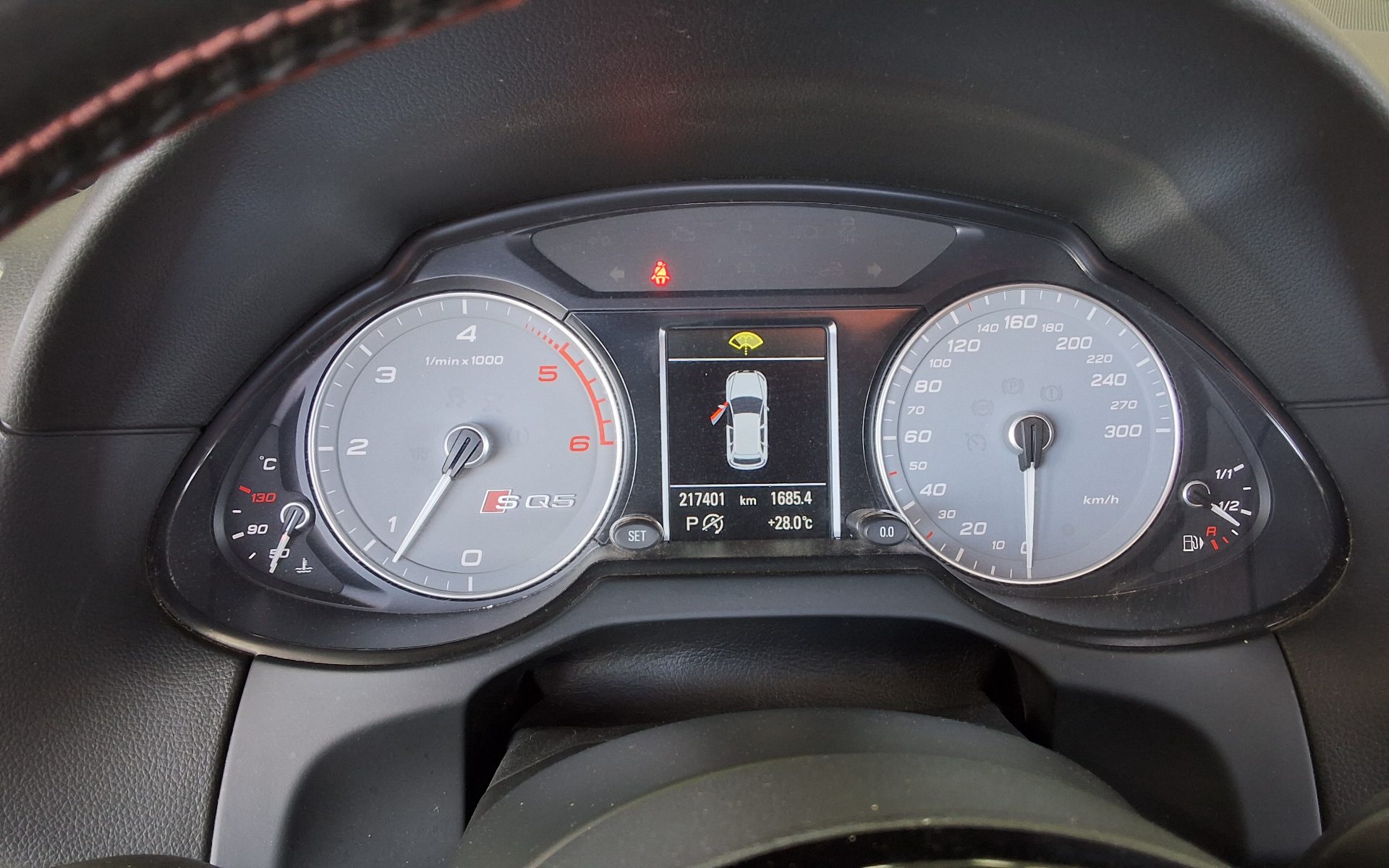 Audi SQ5 - 8