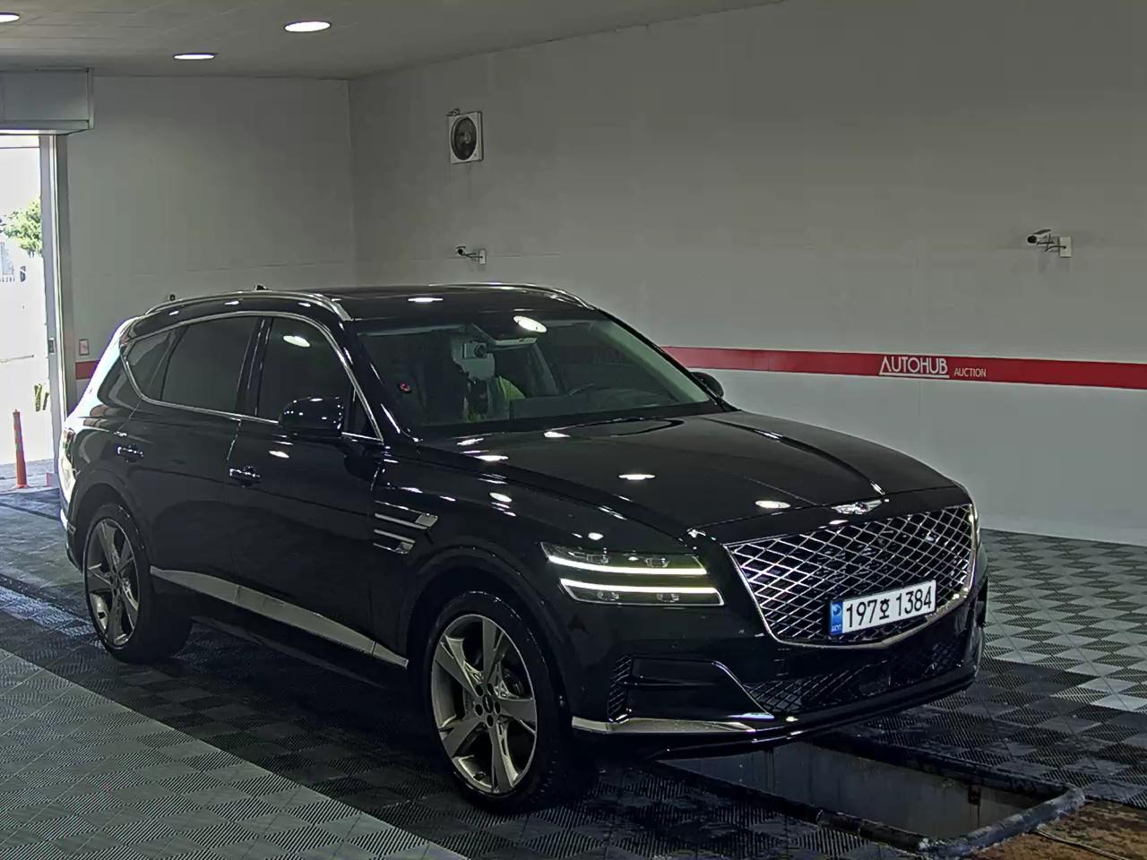 2022 - genesis gv80