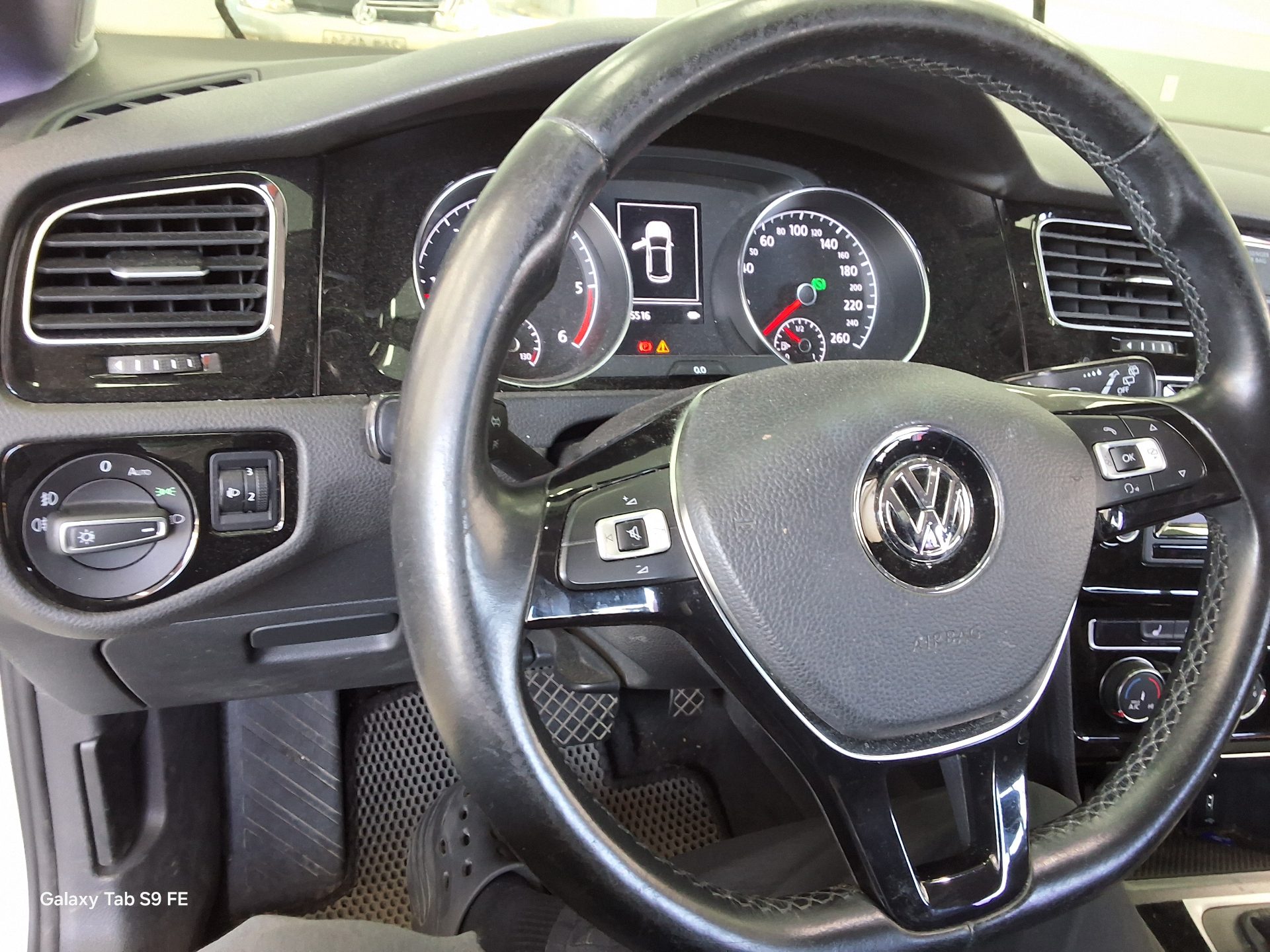 2014 - volkswagen golf