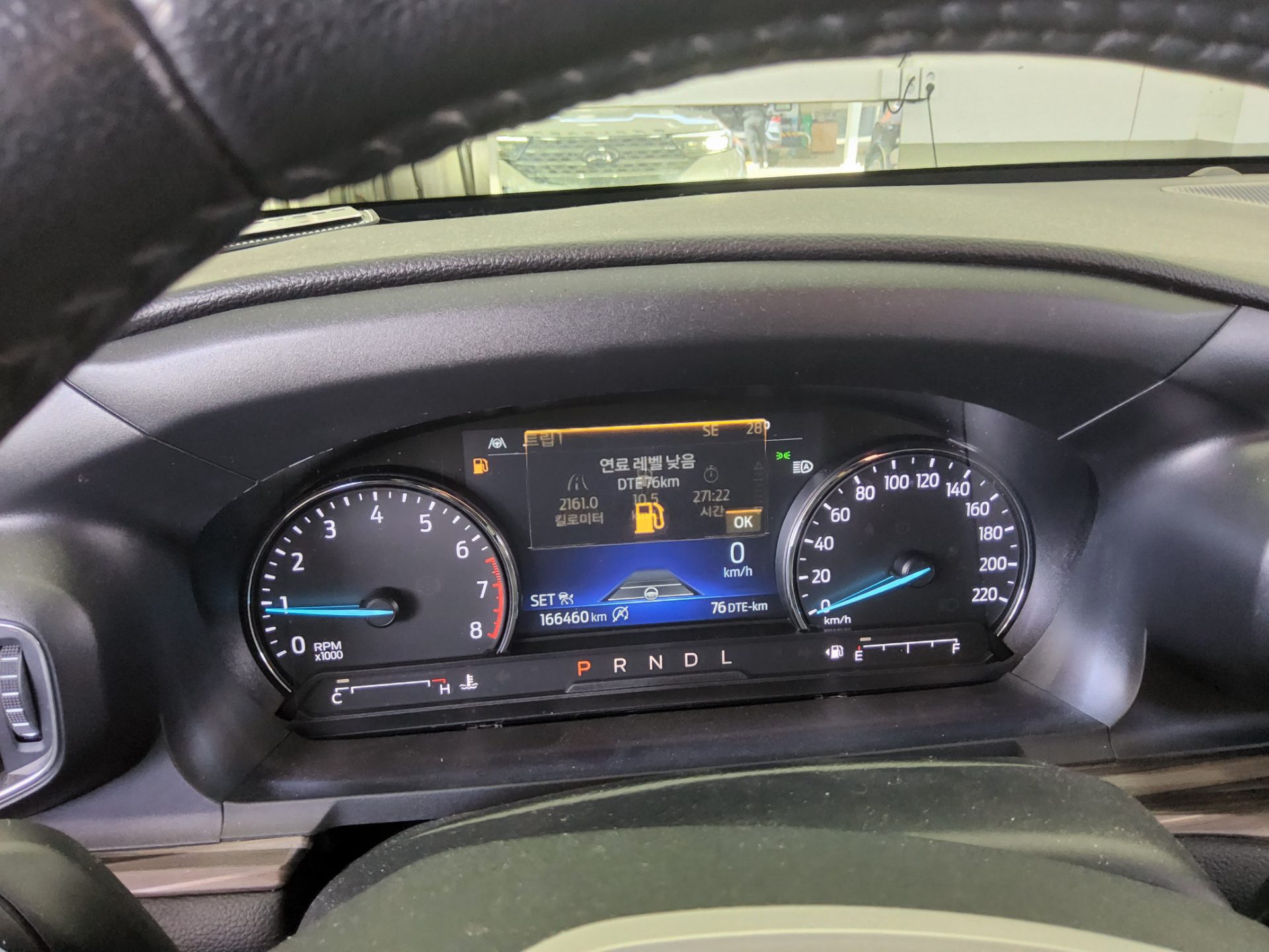 2021 - ford explorer