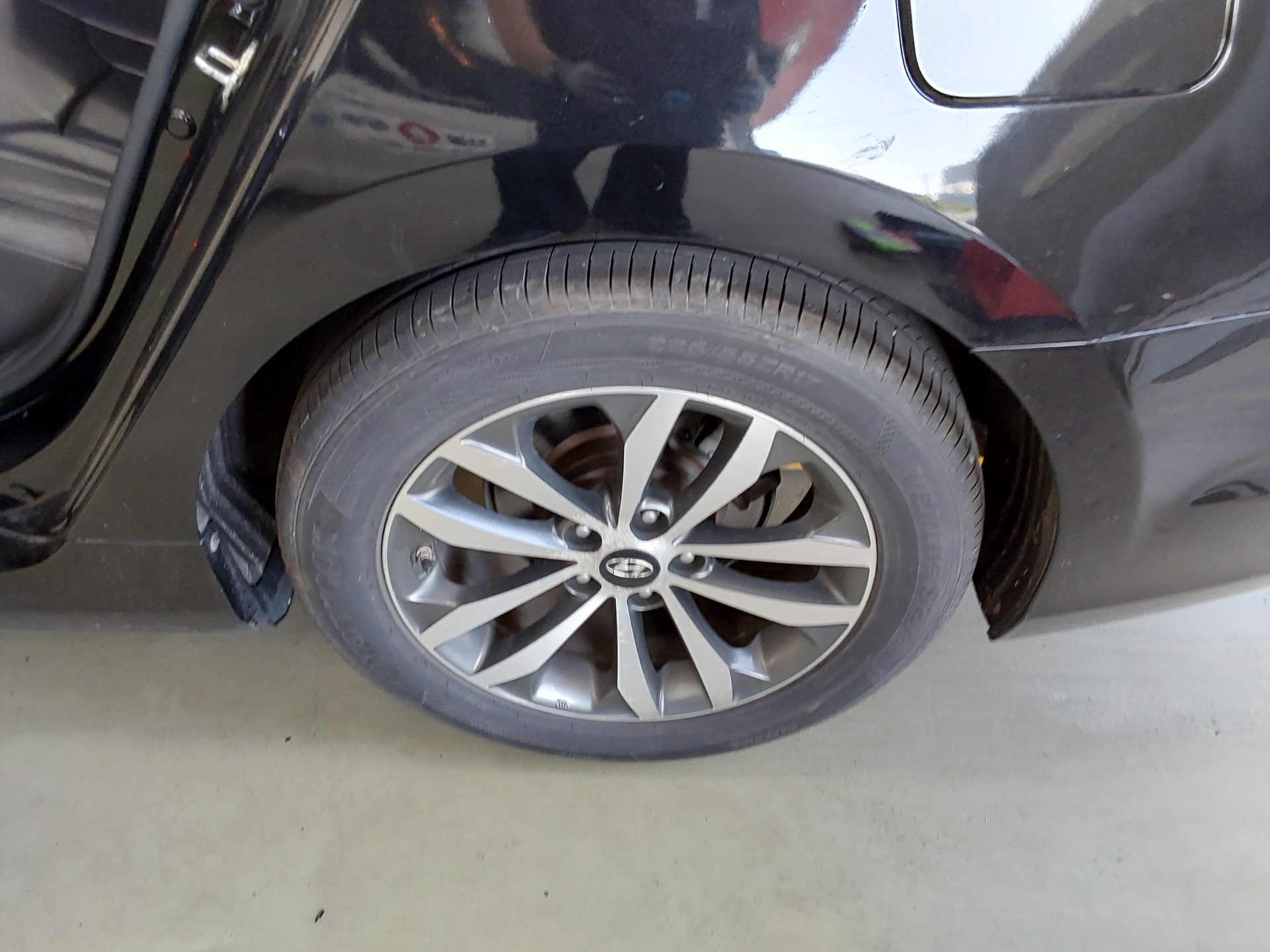 2011 - hyundai grandeur