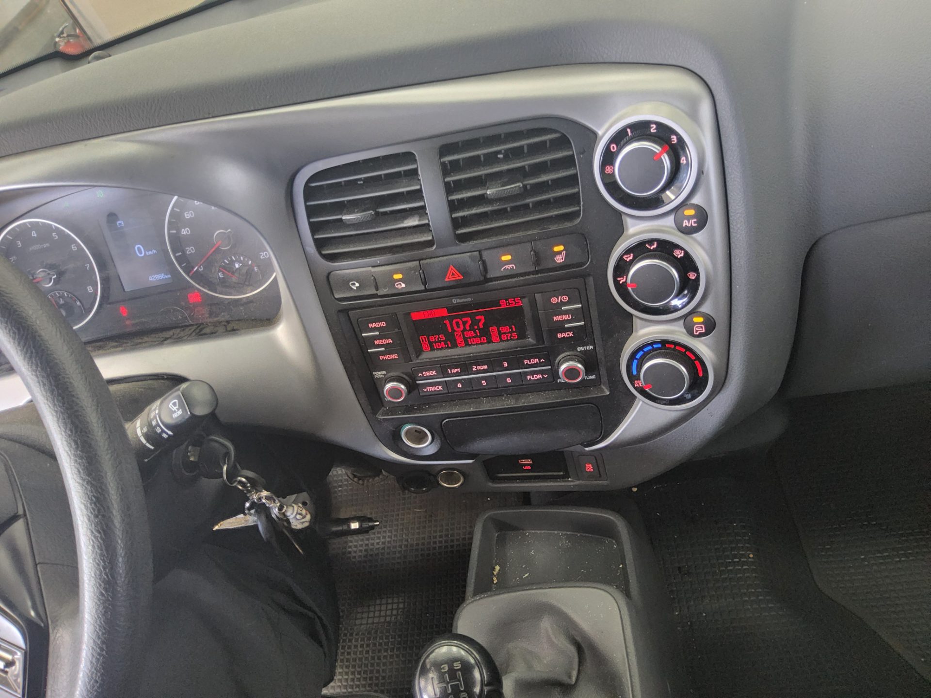 2021 - kia bongo