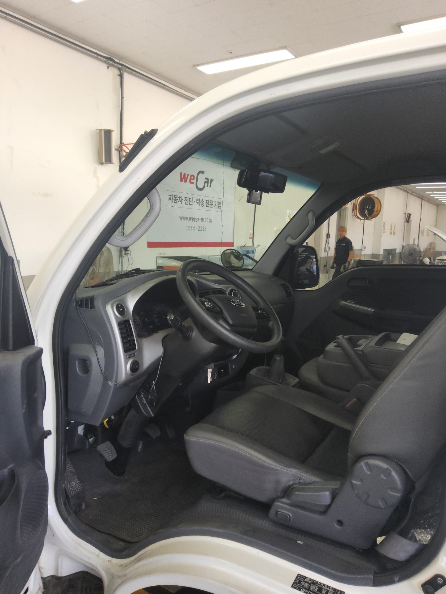 2021 - kia bongo