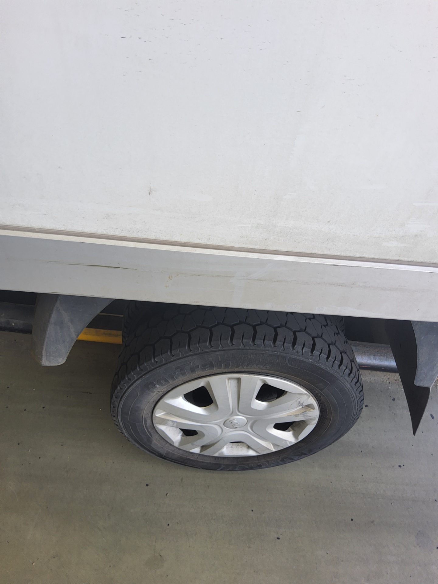 2021 - kia bongo
