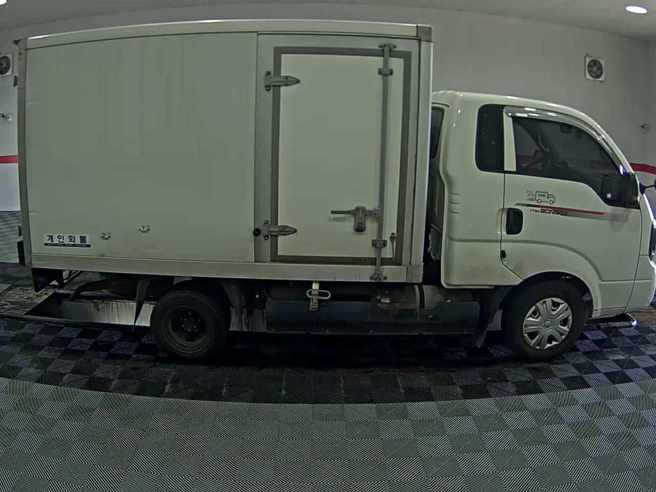 2021 - kia bongo