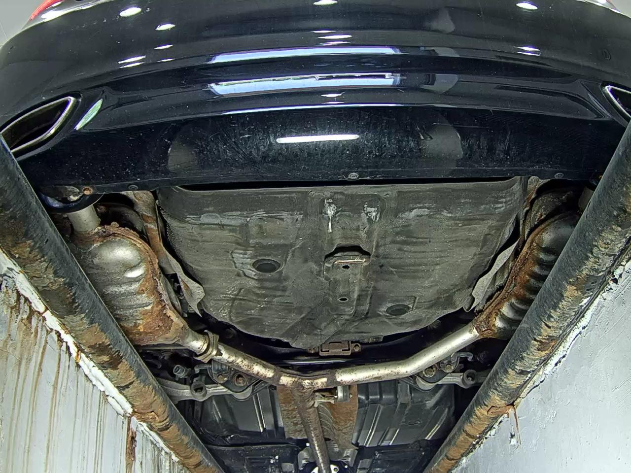 2011 - hyundai grandeur
