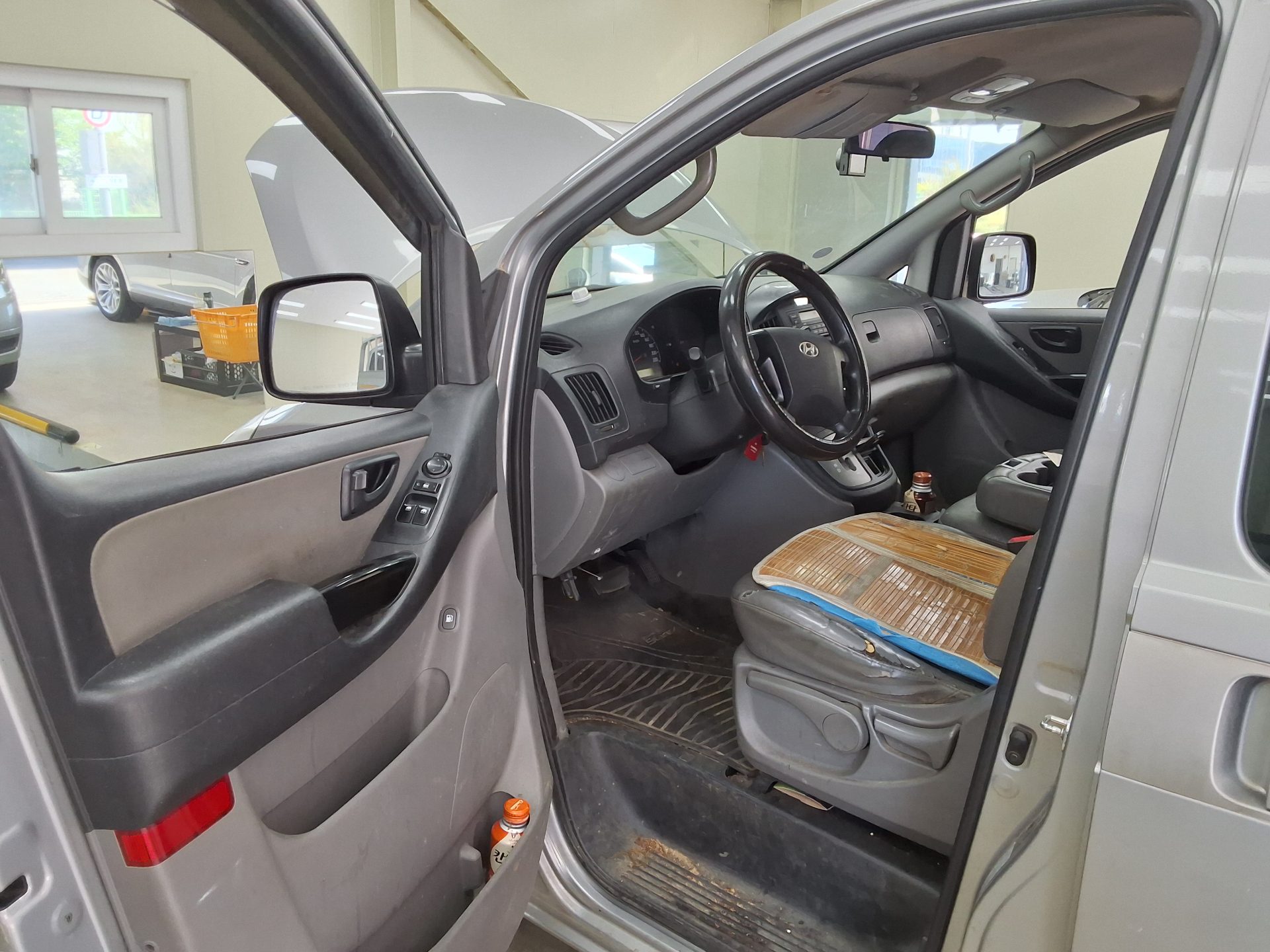 2015 - hyundai grand starex