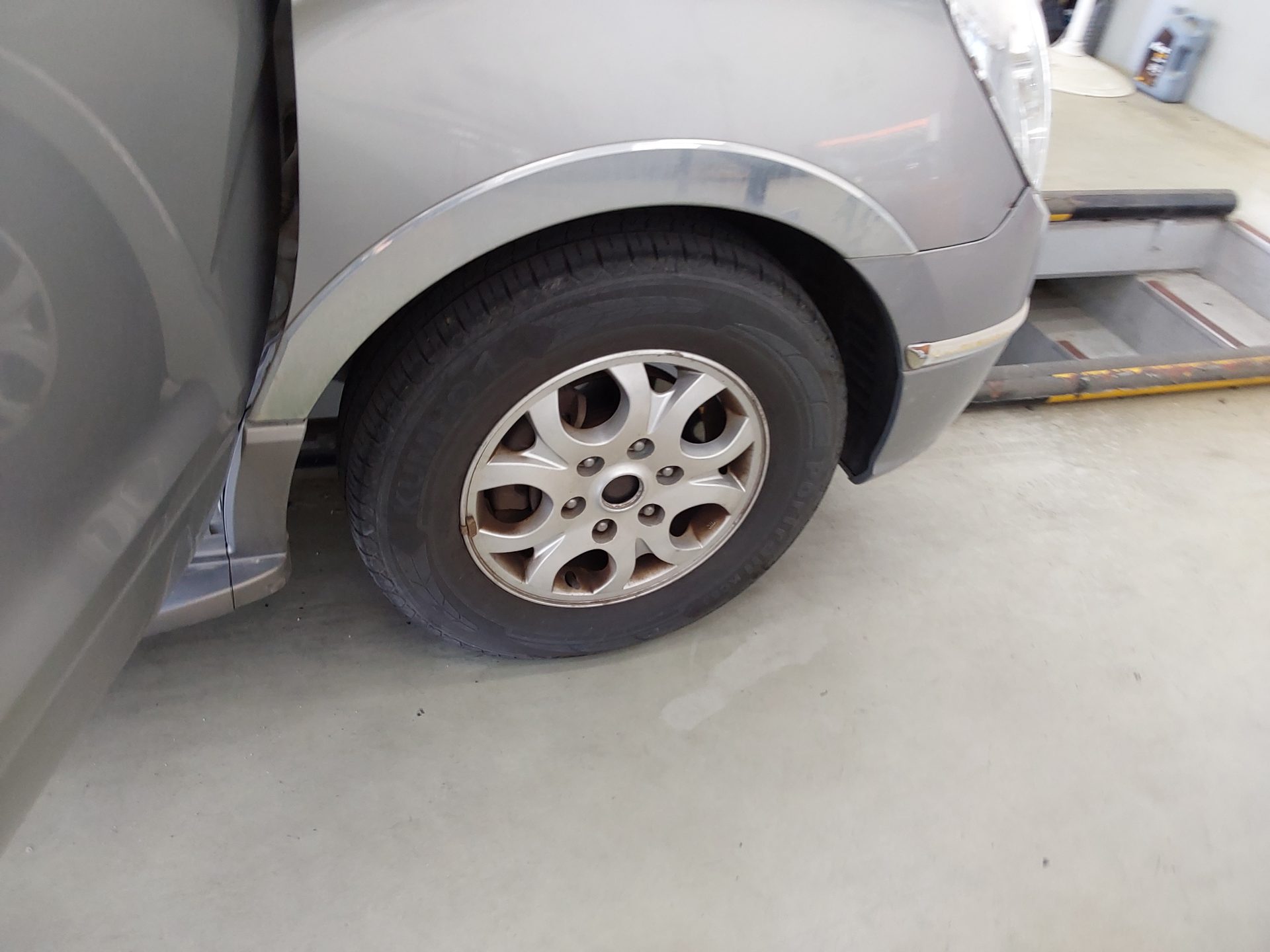 2013 - hyundai grand starex