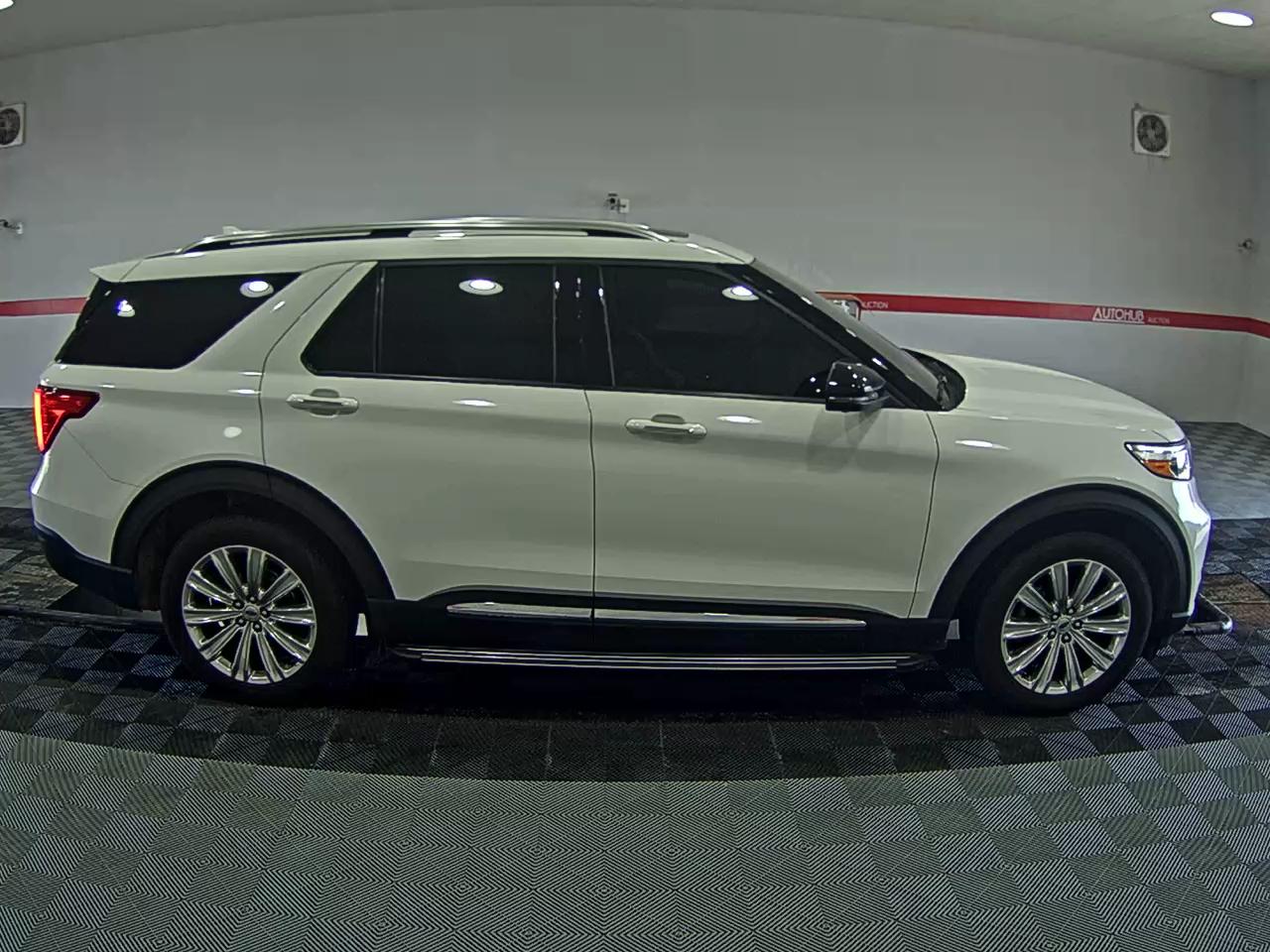 2021 - ford explorer
