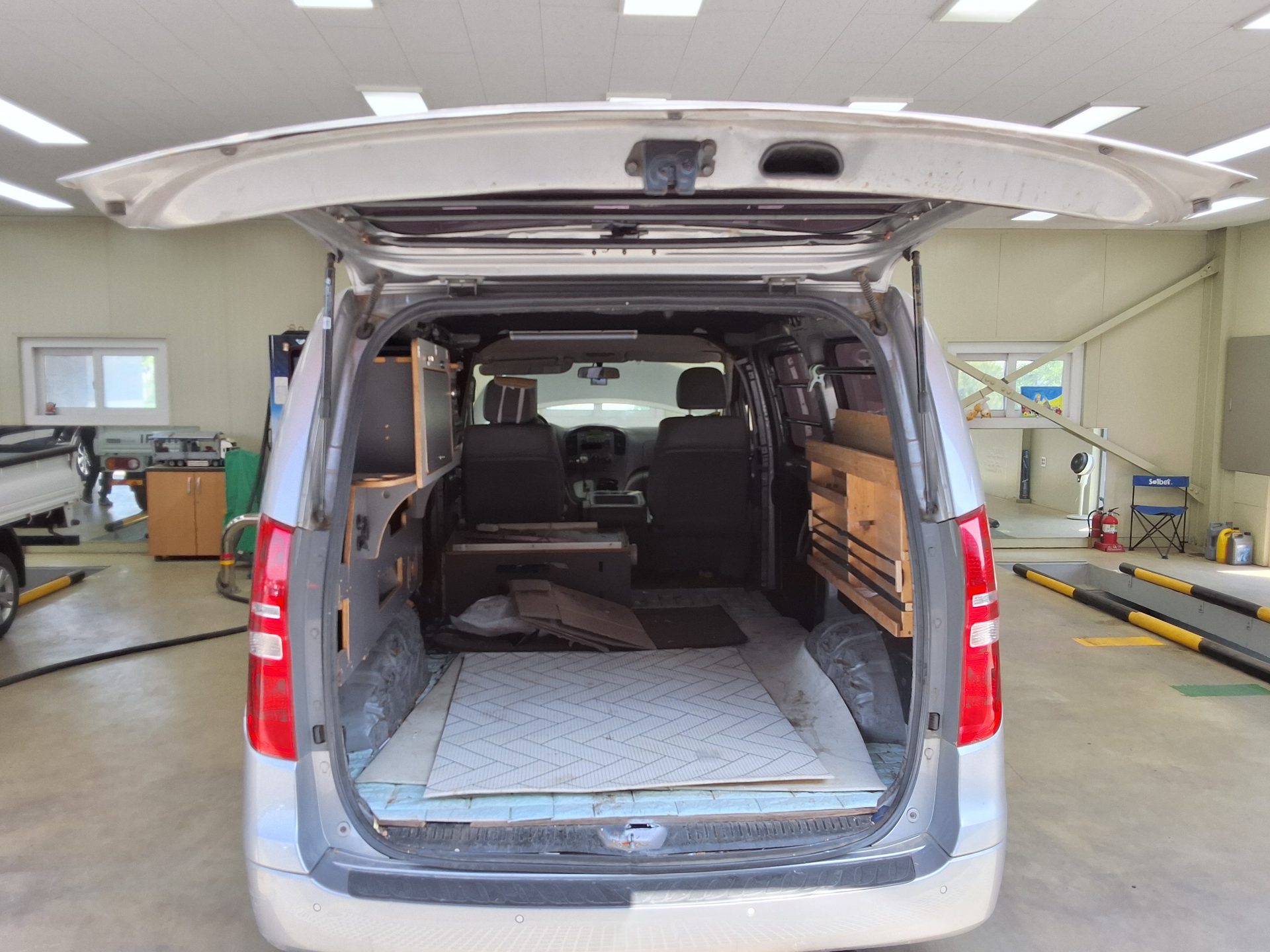 2015 - hyundai grand starex