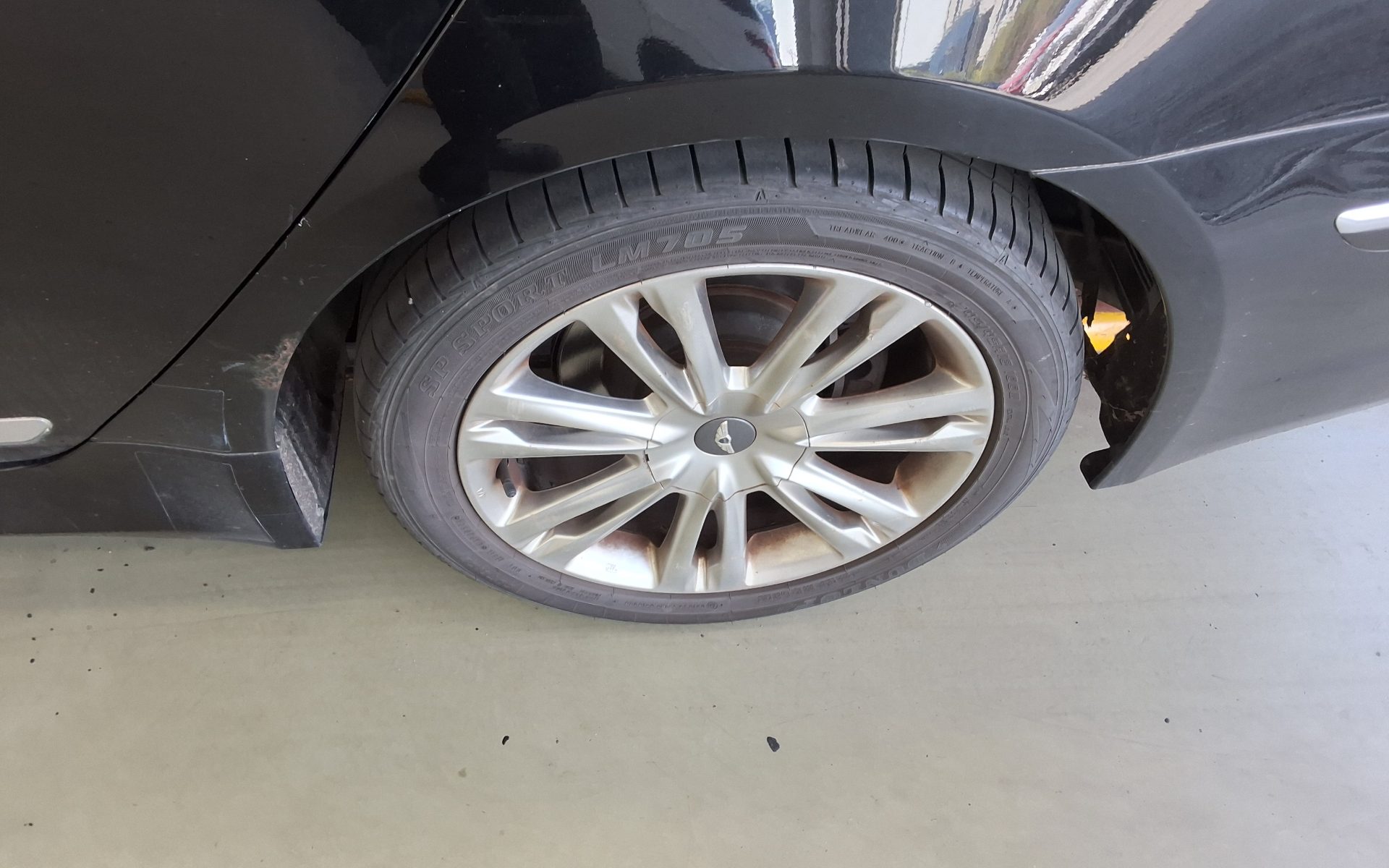 2012 - hyundai bh