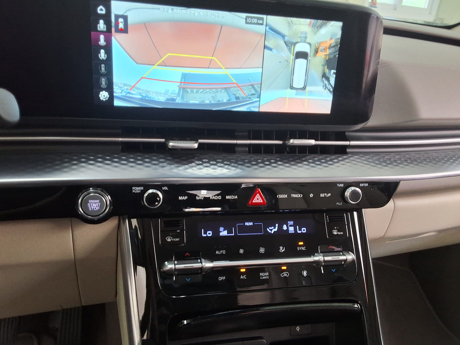 2022 - kia carnival