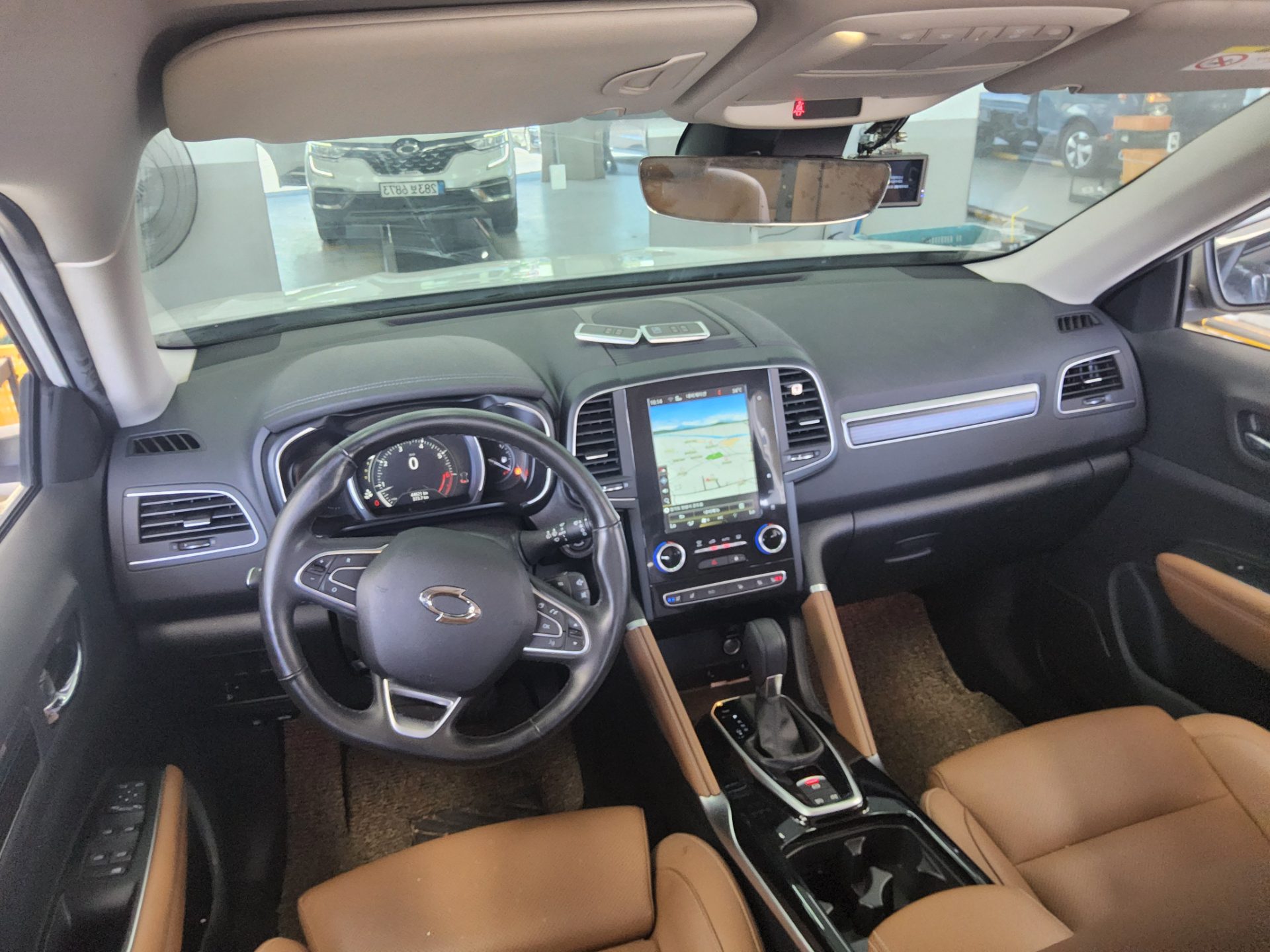 2021 - renault qm6