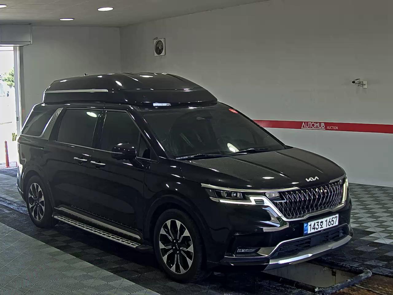 2022 - kia carnival