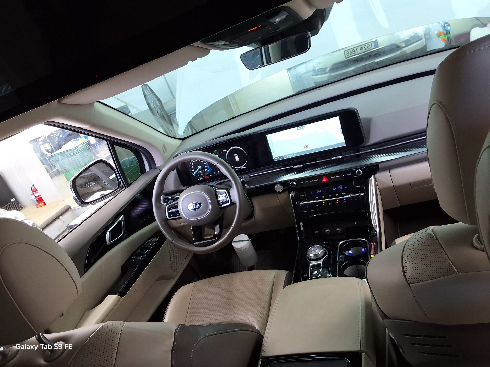 2021 - kia carnival