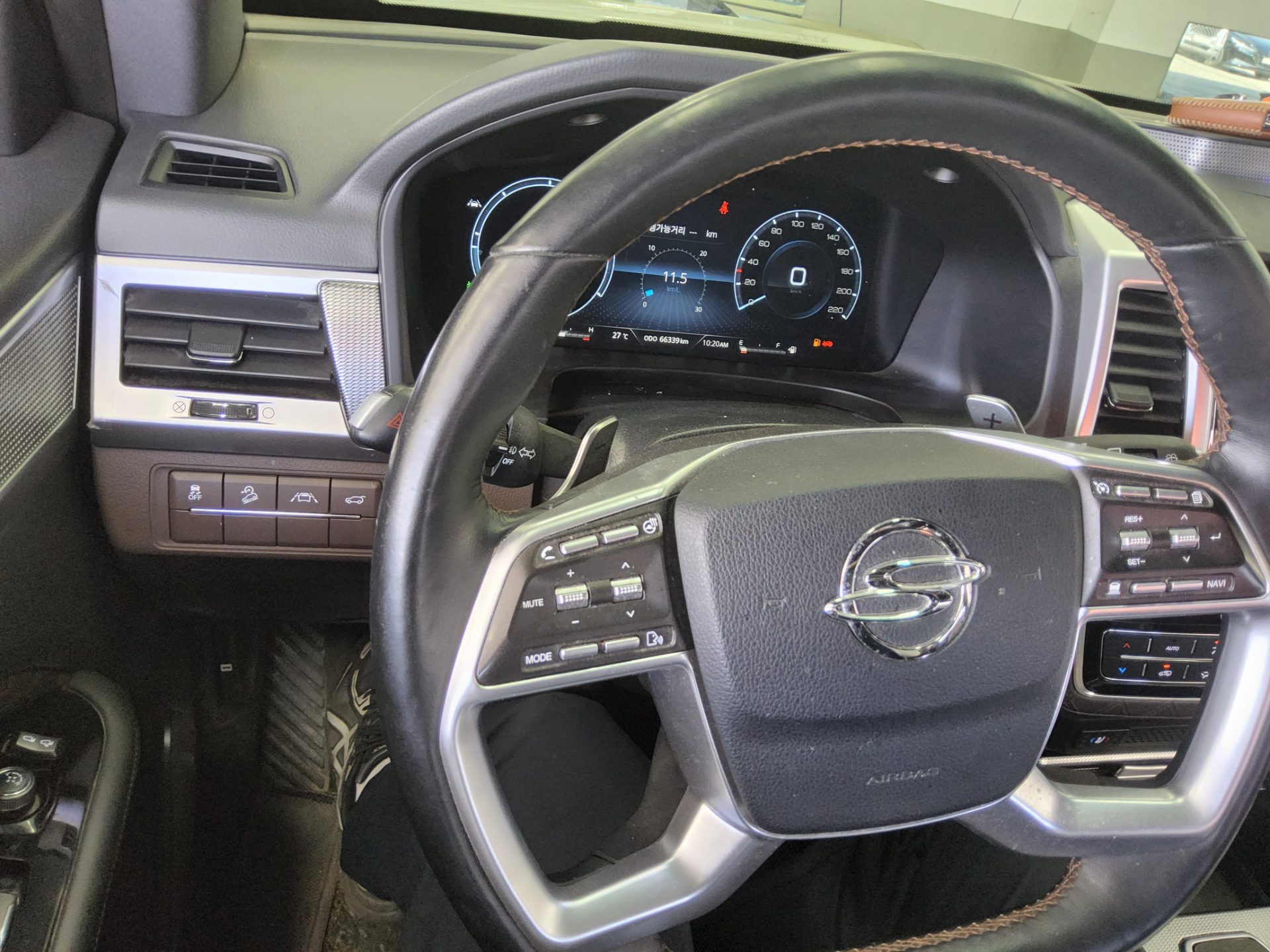 2022 - ssangyong rexton