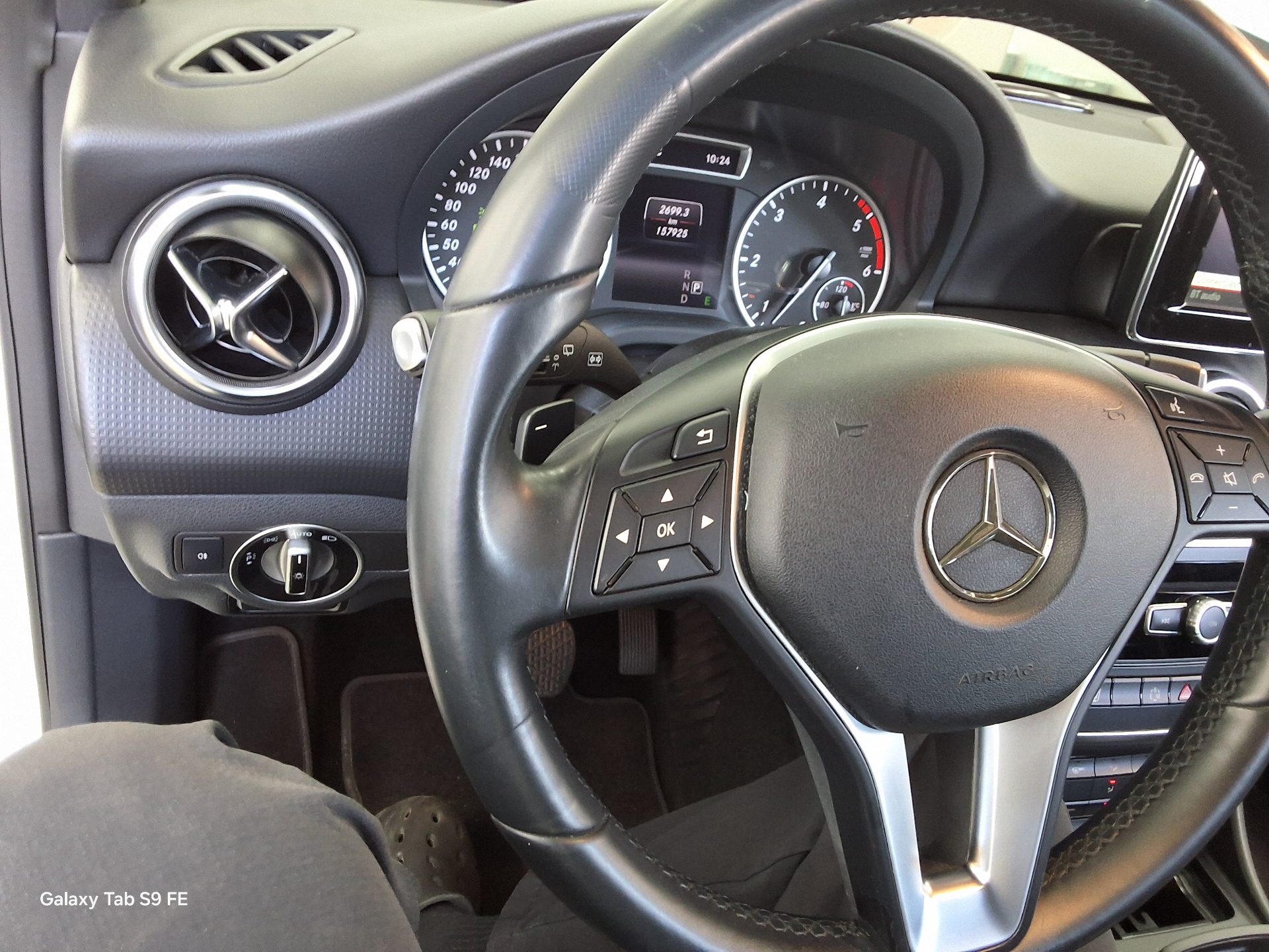 2014 - mercedes-benz a200