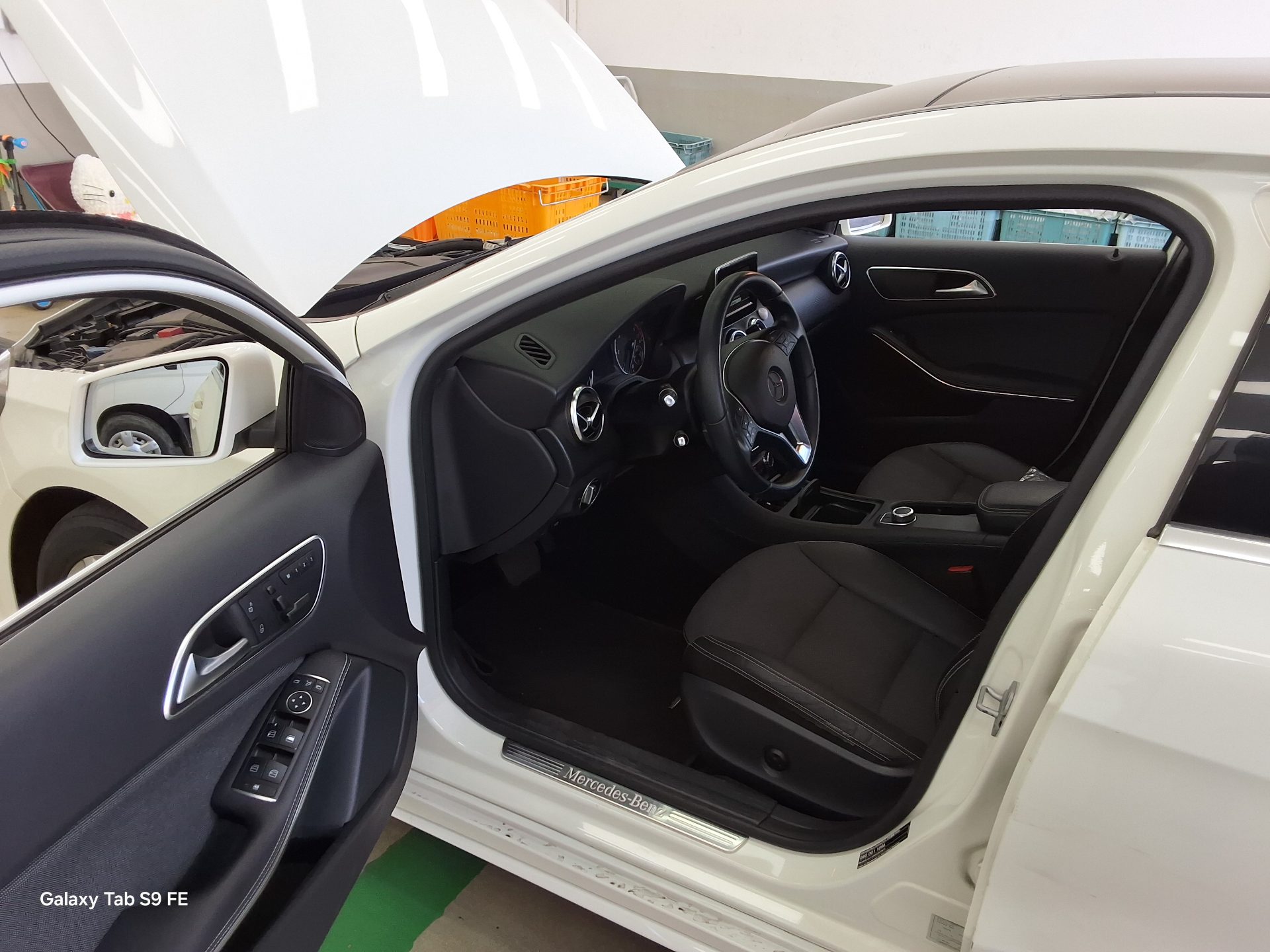 2014 - mercedes-benz a200