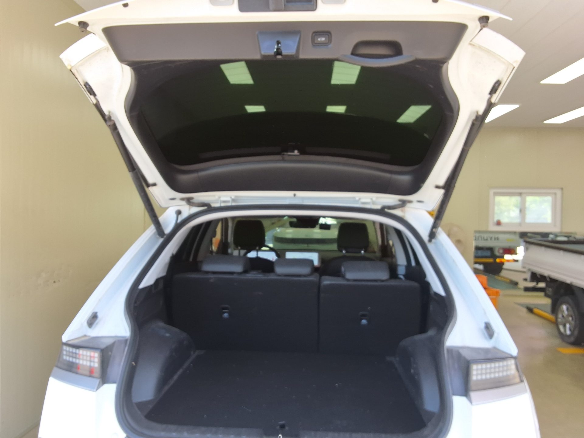 2023 - hyundai ioniq