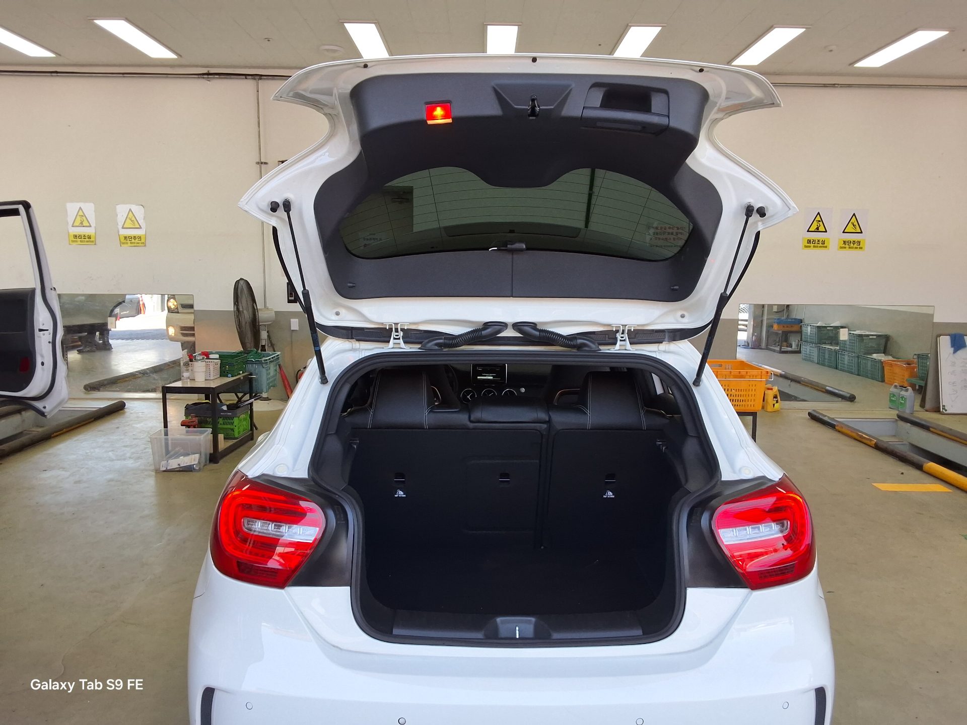 2014 - mercedes-benz a200