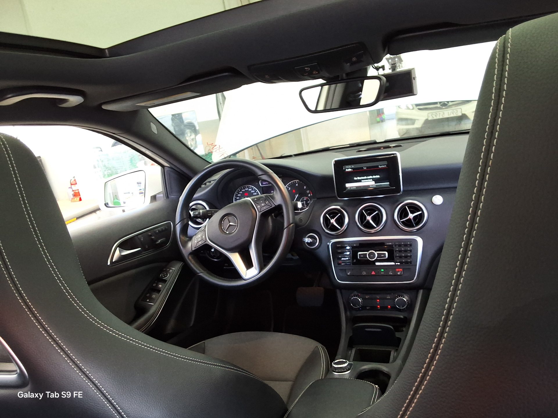 2014 - mercedes-benz a200