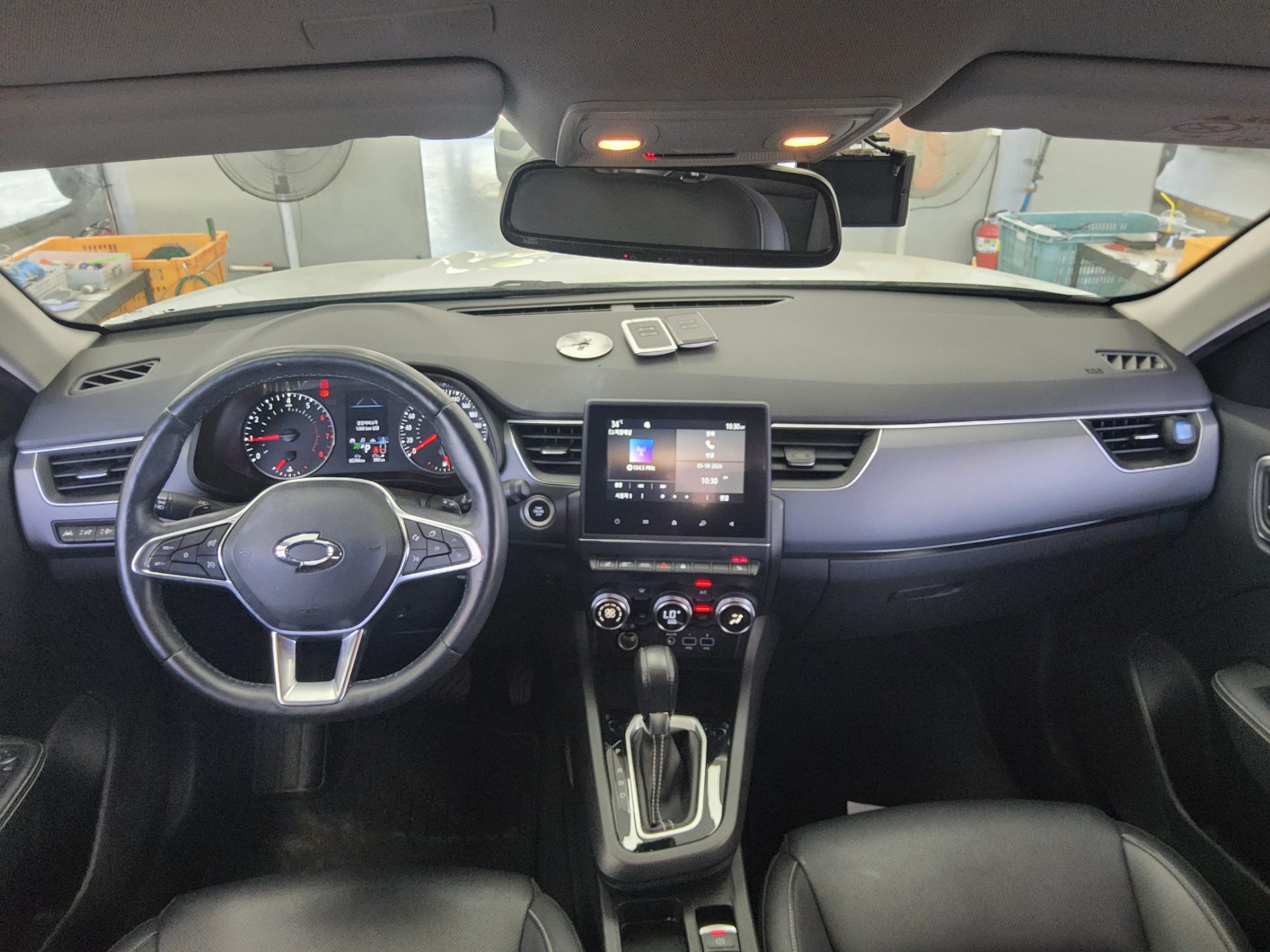 2022 - renault xm3