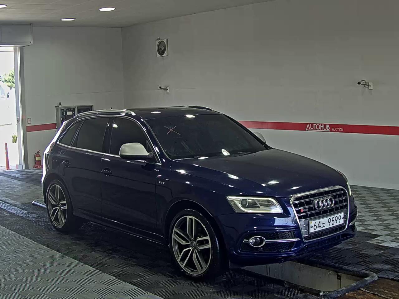 Audi SQ5 - 2