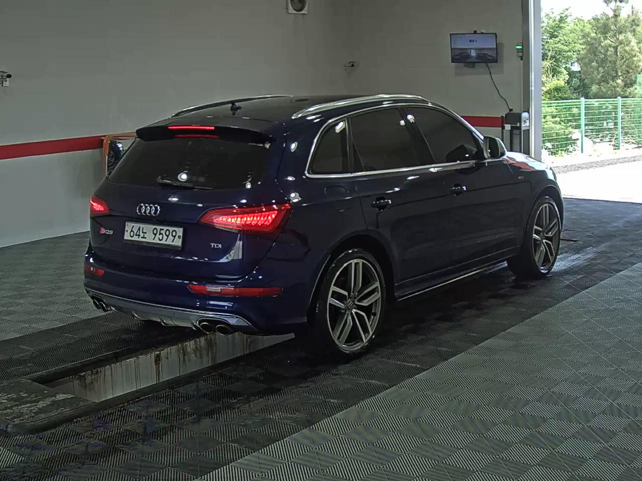 Audi SQ5 - 4