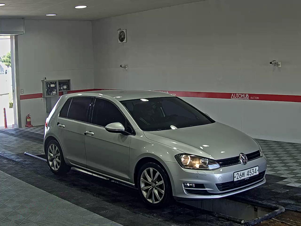 2014 - volkswagen golf