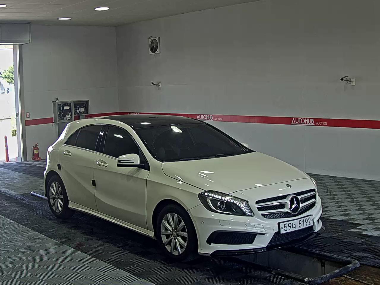 2014 - mercedes-benz a200
