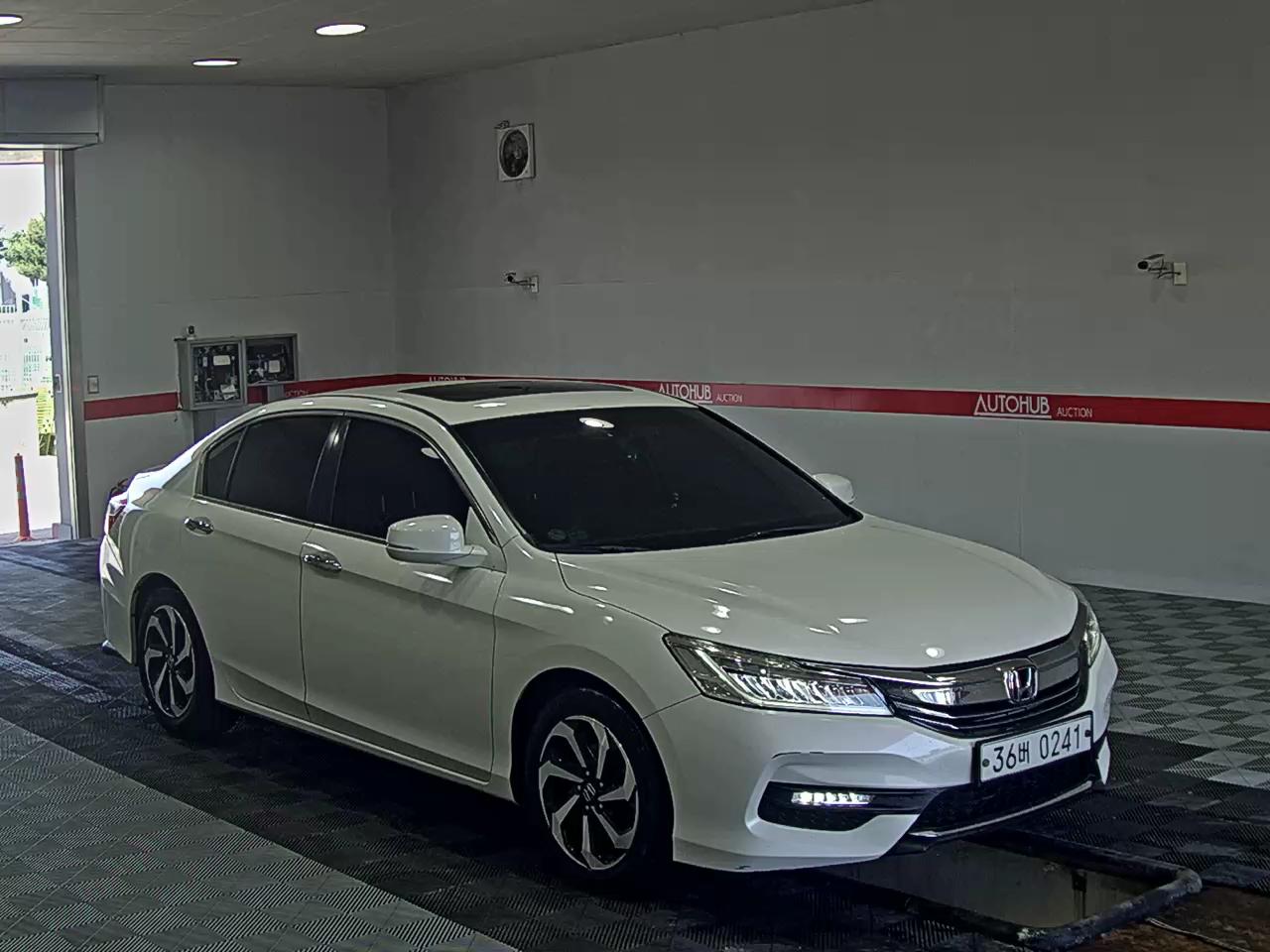 2016 - honda accord