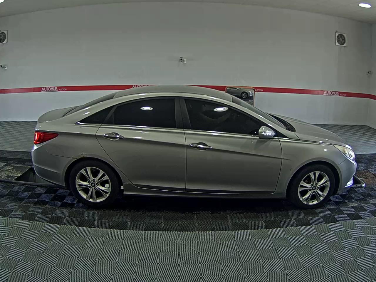 2010 - hyundai sonata