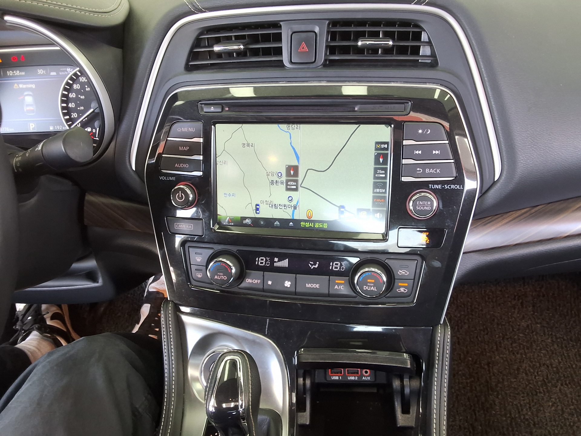2017 - nissan maxima