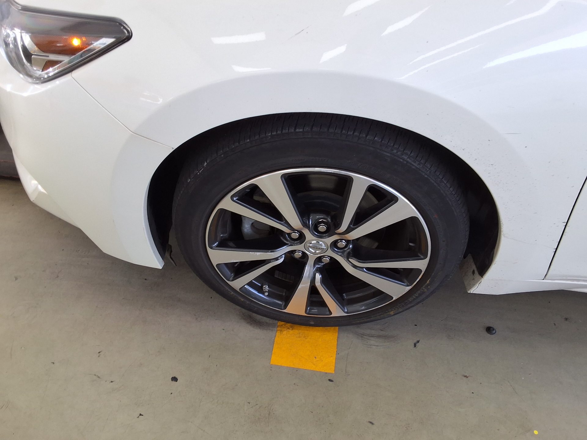 2017 - nissan maxima