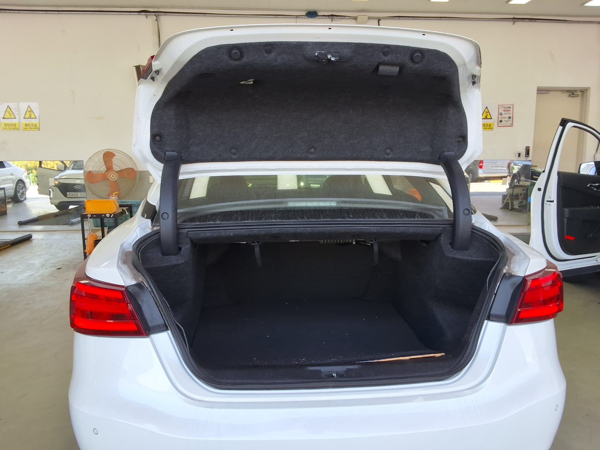 2017 - nissan maxima