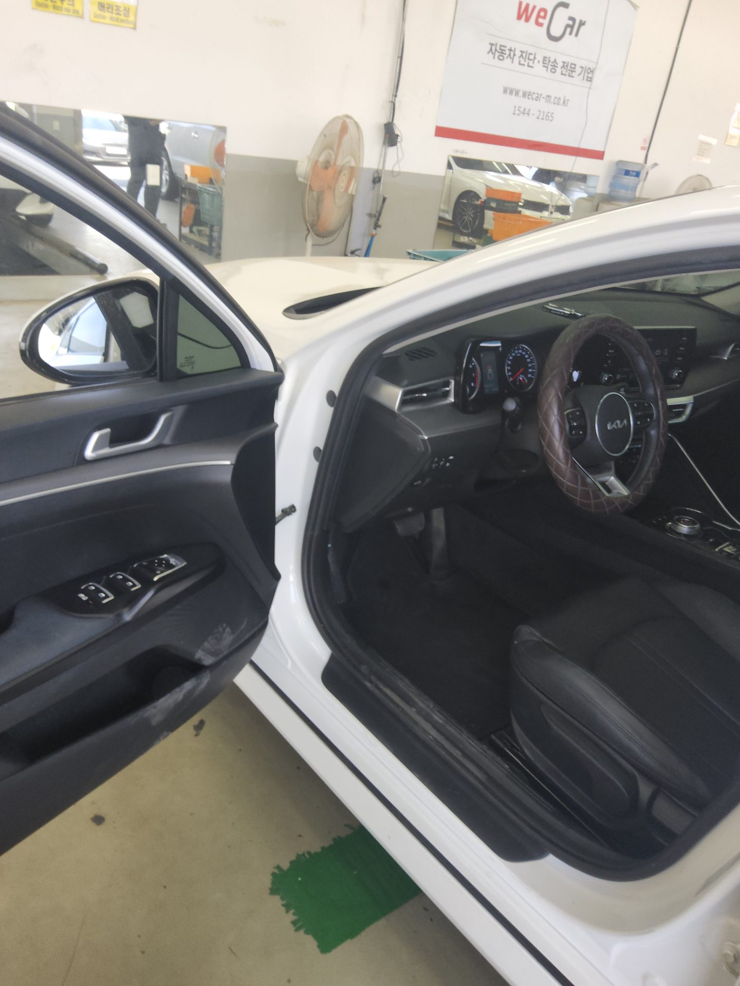 2023 - kia k5