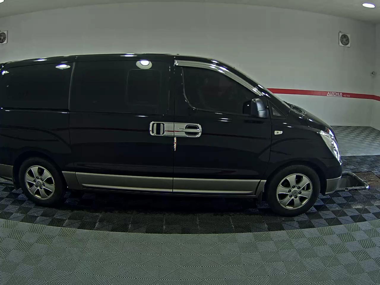 2015 - hyundai grand starex