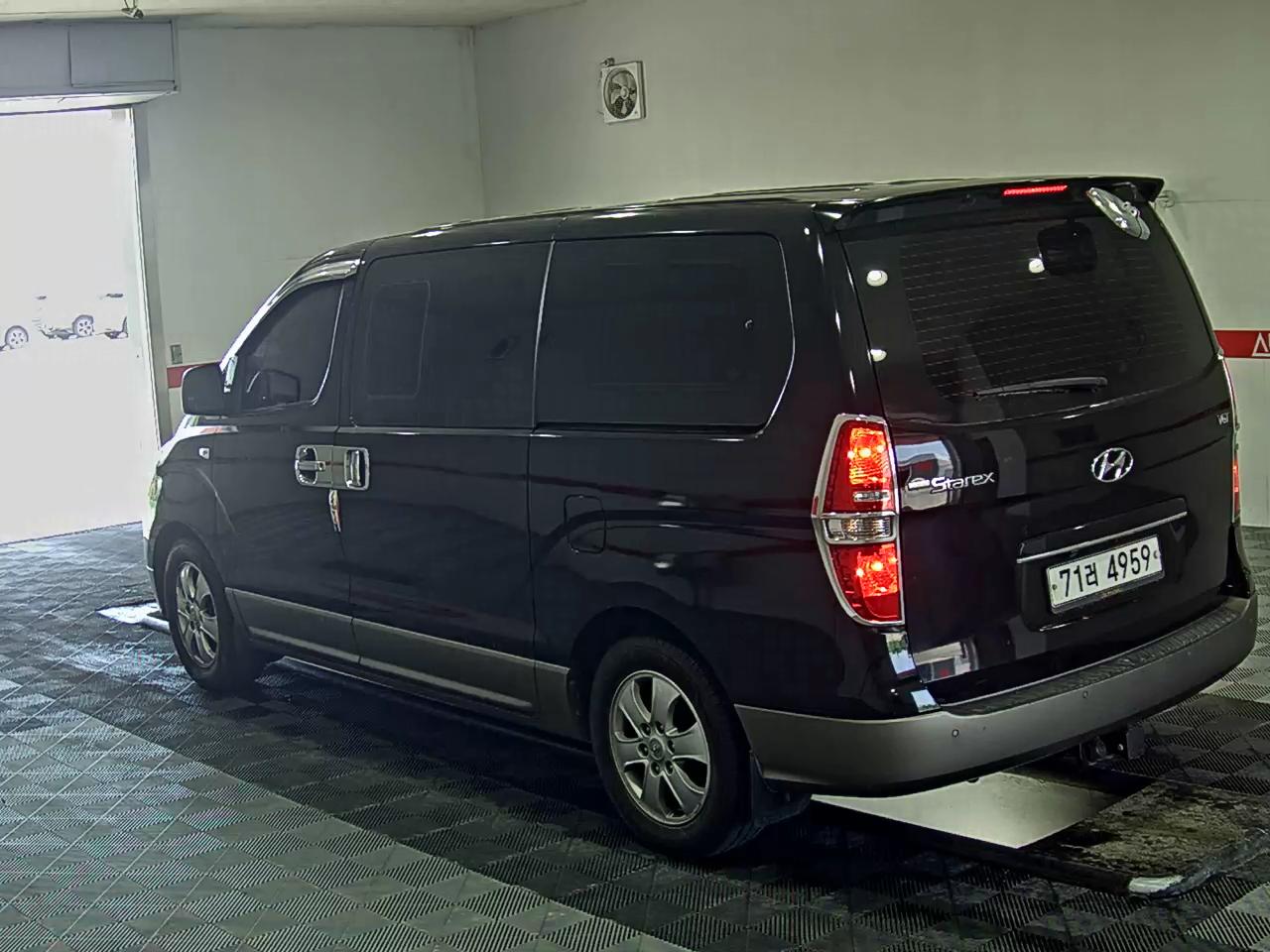 2015 - hyundai grand starex