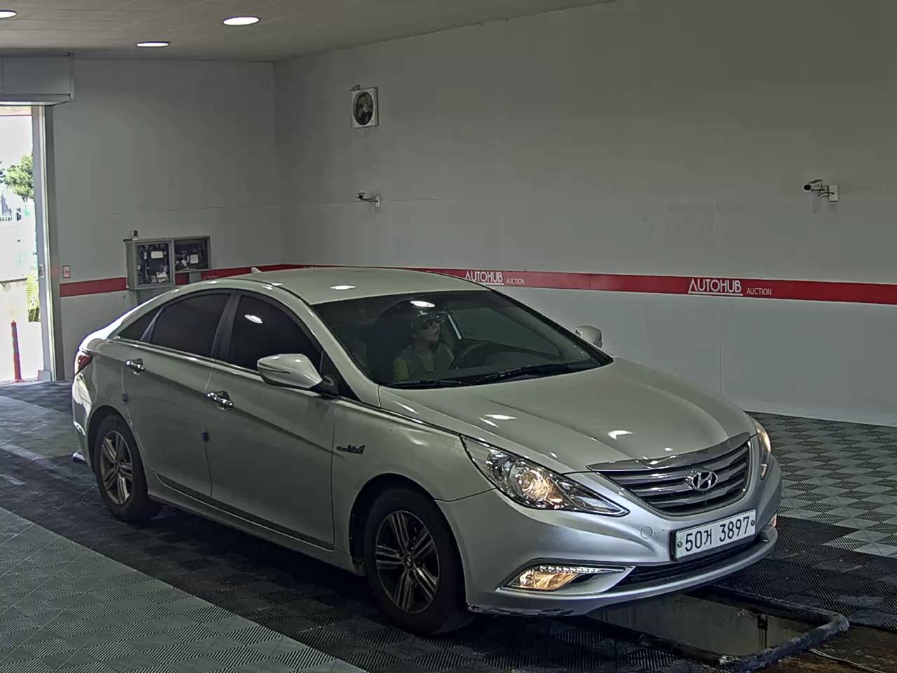2014 - hyundai sonata