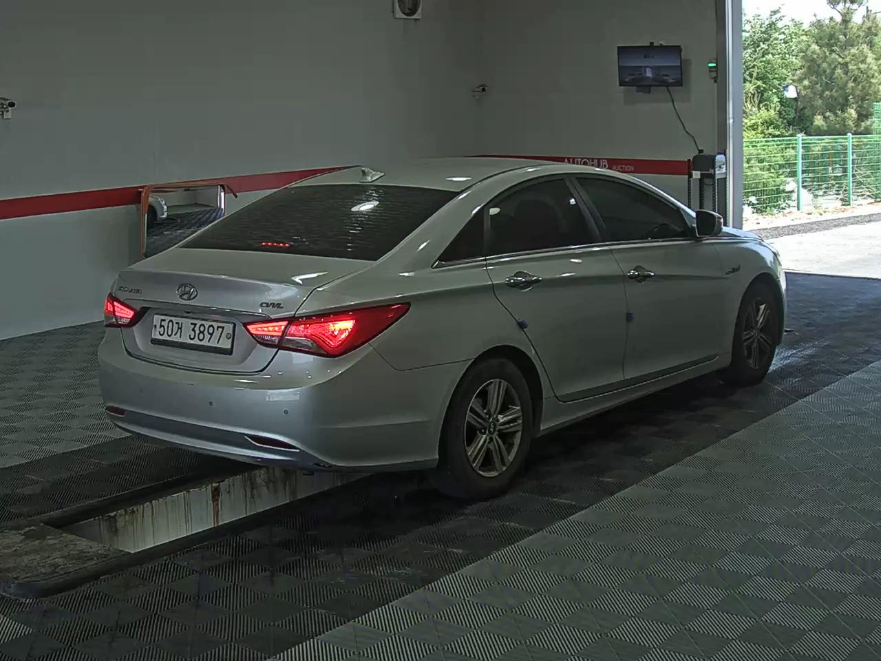 2014 - hyundai sonata