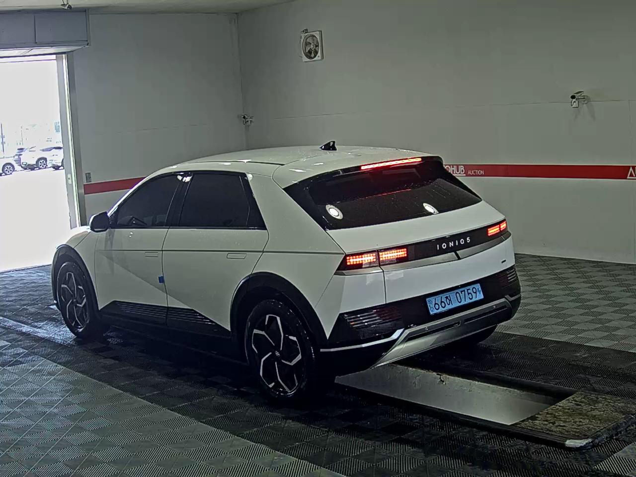 2023 - hyundai ioniq