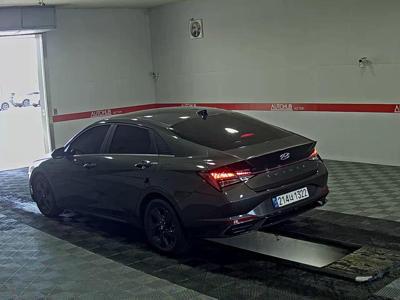 2022 - hyundai avante