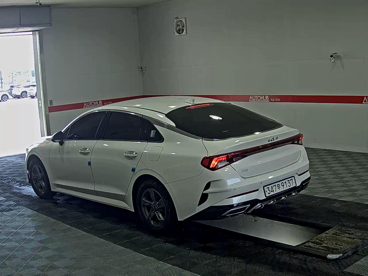 2023 - kia k5