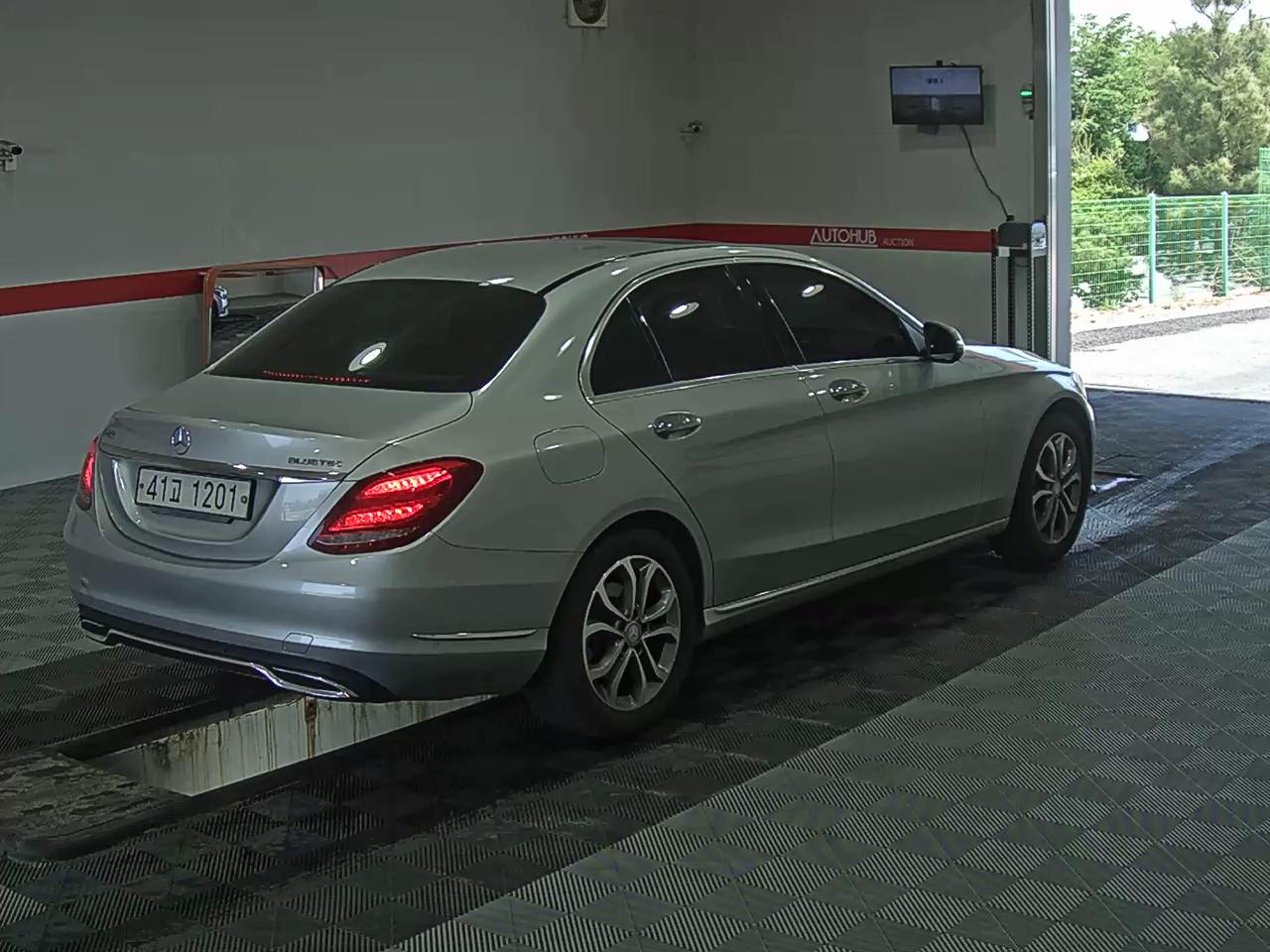 2015 - mercedes-benz c220